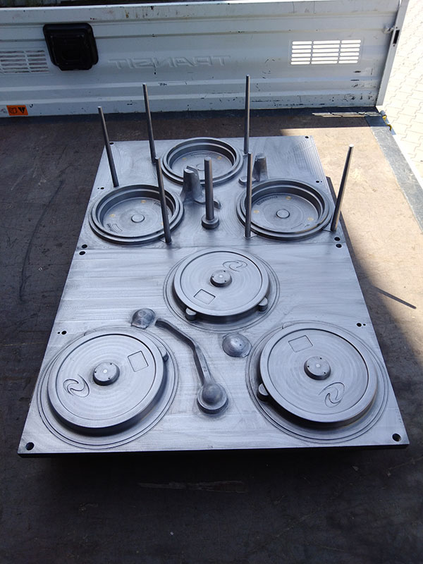 filter: 0; fileterIntensity: 0.0; filterMask: 0; module: c; 
hw-remosaic: 0; 
touch: (0.38333333, 0.38333333); 
modeInfo: ; 
sceneMode: Auto; 
cct_value: 0; 
AI_Scene: (-1, -1); 
aec_lux: 134.42197; 
hist255: 0.0; 
hist252~255: 0.0; 
hist0~15: 0.0;